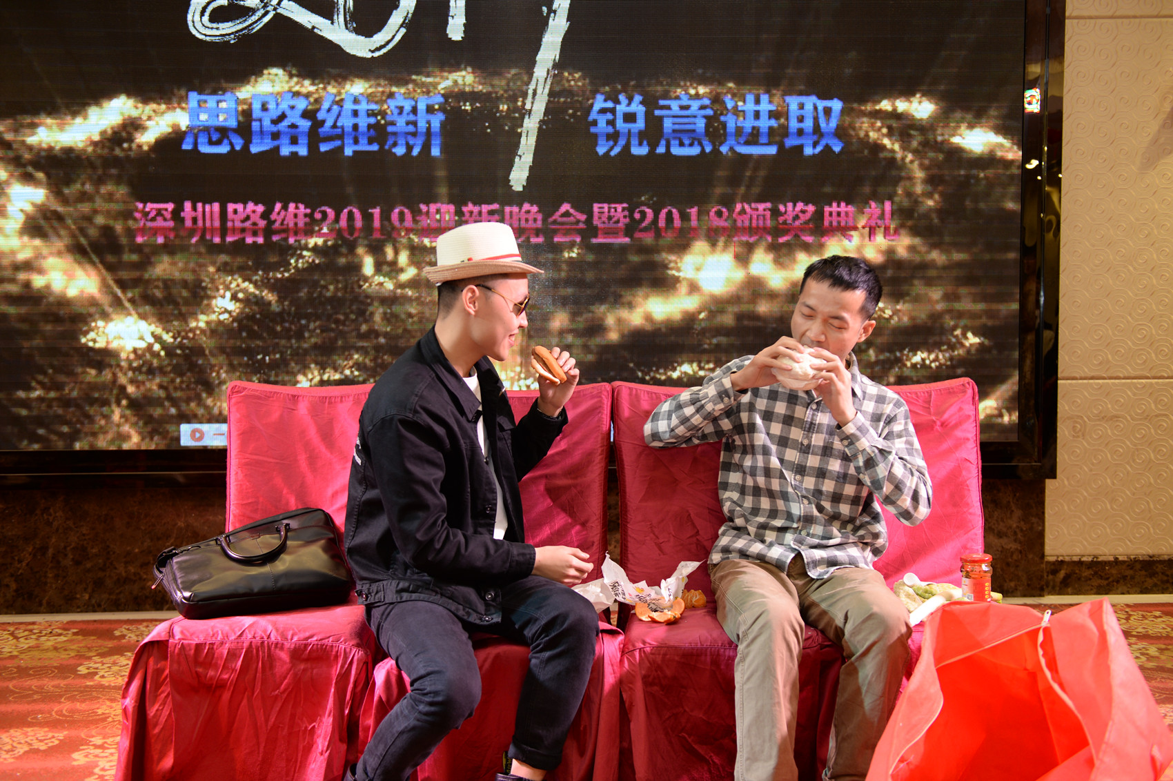 图片关键词